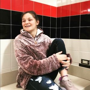 Meet your Posher, Jenna